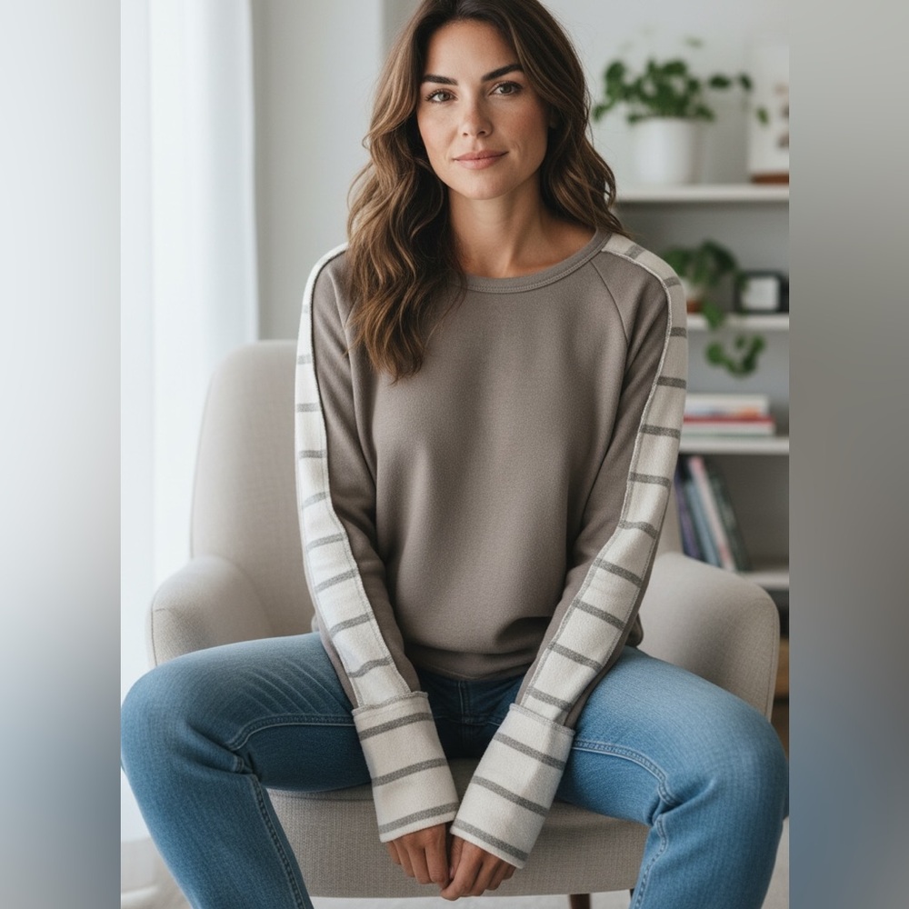 MACARON Gray Textured Knit